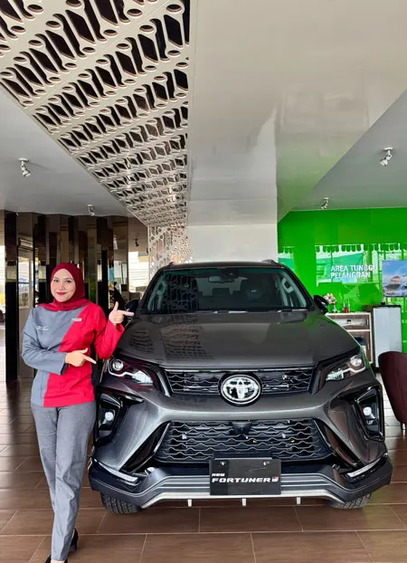 sales toyota pondok cabe